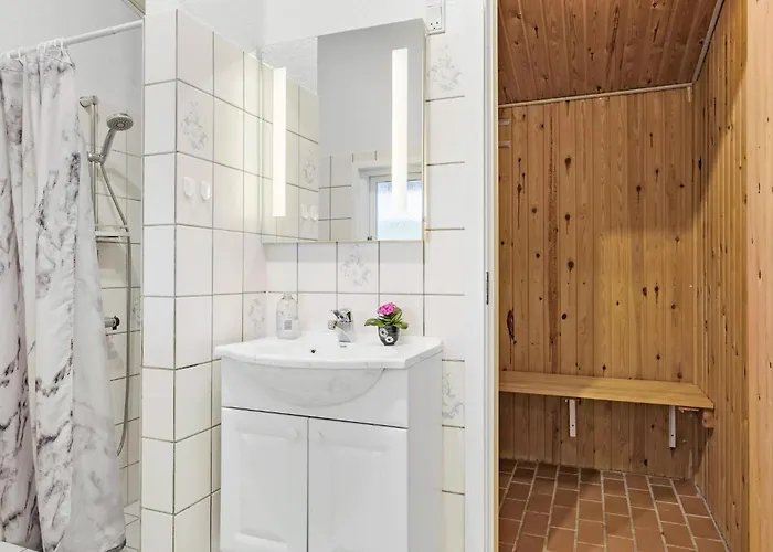 Pet Friendly In With Sauna * Tarm
