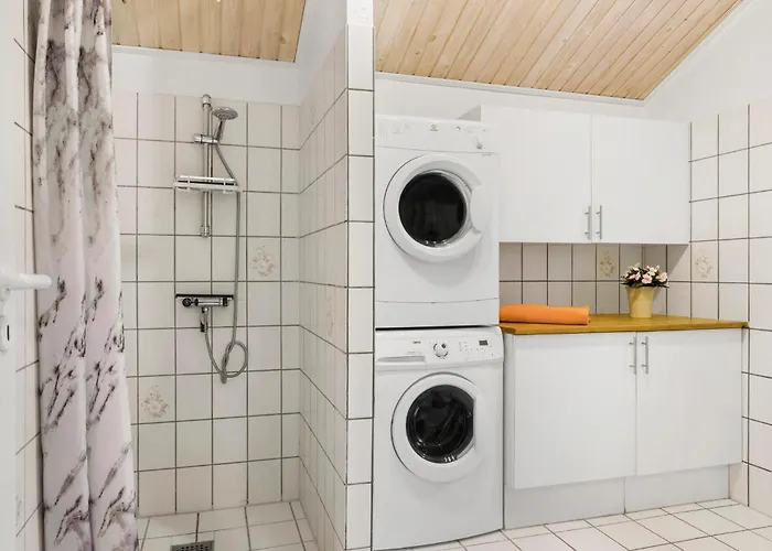 Pet Friendly In With Sauna *