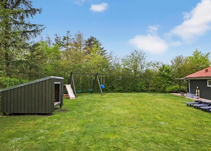 Pet Friendly In With Sauna Hébergement de vacances Tarm